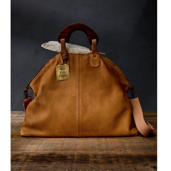 We The Free Handbags - We The Free Willow Vintage Tote Tan NWT